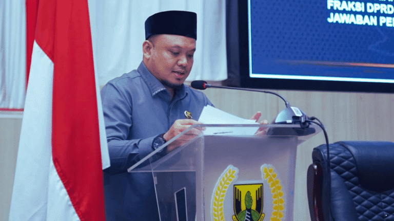 Paripurna ke-7 DPRD Sukabumi, Fraksi PKS Sampaikan Jawaban atas Pendapat Bupati soal 3 Raperda