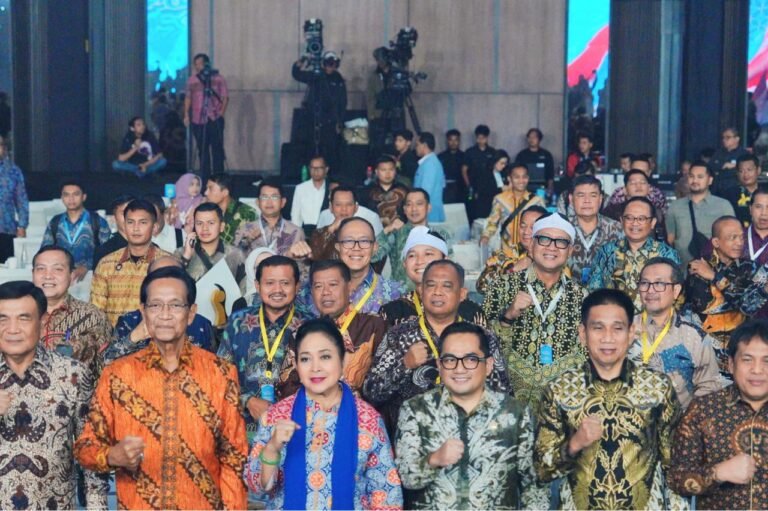 Kota Sukabumi Raih Penghargaan Terbaik II Pengendalian Inflasi Tingkat Jawa-Bali