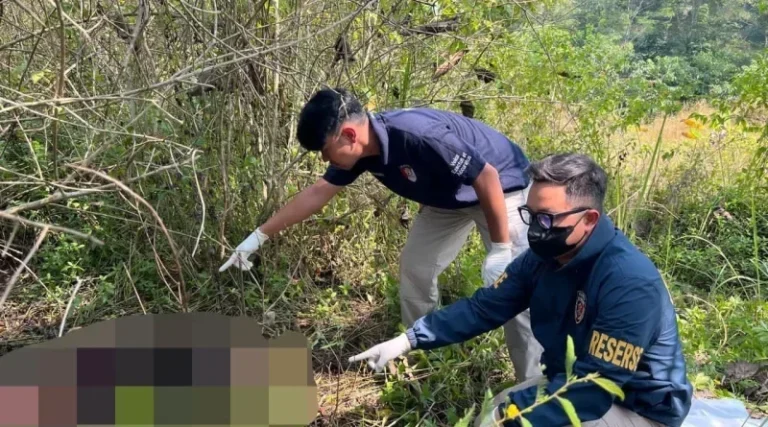 Kerangka Manusia di Sagaranten Diautopsi, Polisi Amankan Sweater Merah Marun Bertuliskan Angka 33 dari Lokasi Penemuan