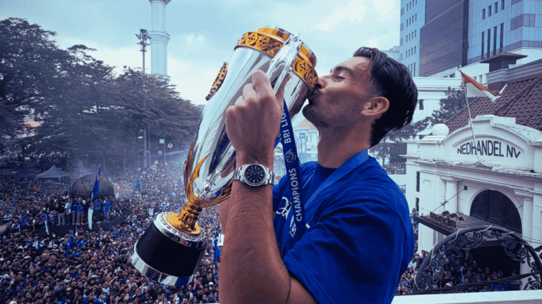 Persib Resmi Berpisah dengan Andrew Jung, Striker Andalan Hijrah ke Klub Baru
