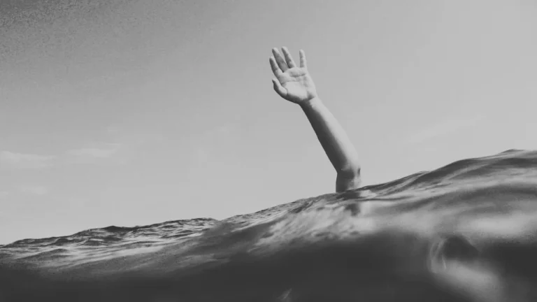 Tragedi di Pantai Kapitol Sukabumi, 2 Pelajar Tewas Terseret Ombak