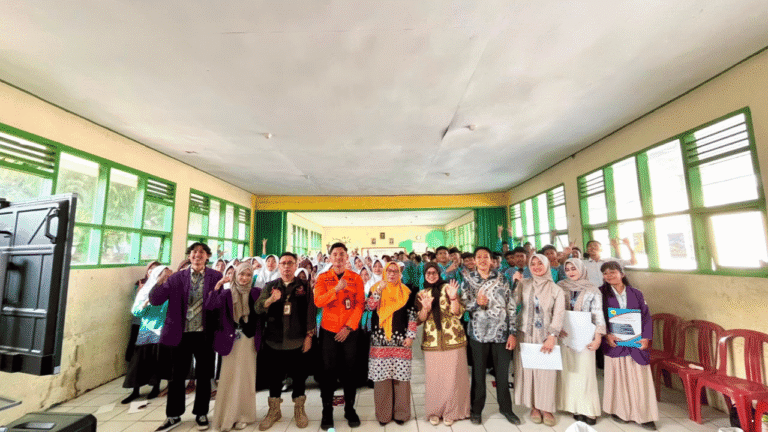 Kenali Gempa hingga Tsunami, Ratusan Siswa SMP di Simpenan Sukabumi Ikuti Edukasi Kebencanaan