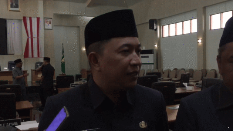 Wabup Andreas Soroti Ketidakhadiran Sejumlah Perangkat Daerah di Rapat Paripurna DPRD Sukabumi