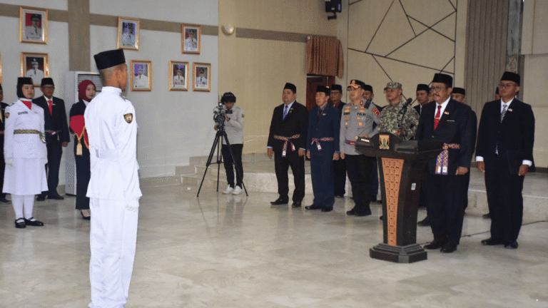 32 Pelajar Terbaik Dikukuhkan Jadi Paskibraka Kabupaten Sukabumi, Siap Kibarkan Merah Putih di Cangehgar