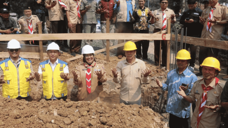 Ground Breaking Kantor Kecamatan Cidahu Sukabumi, Wabup Andreas Tekankan Transparansi dan Pengawasan
