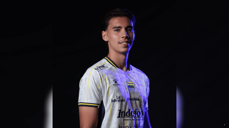Demi Perkembangan Pemain Muda, Persib Pinjamkan Dion Markx