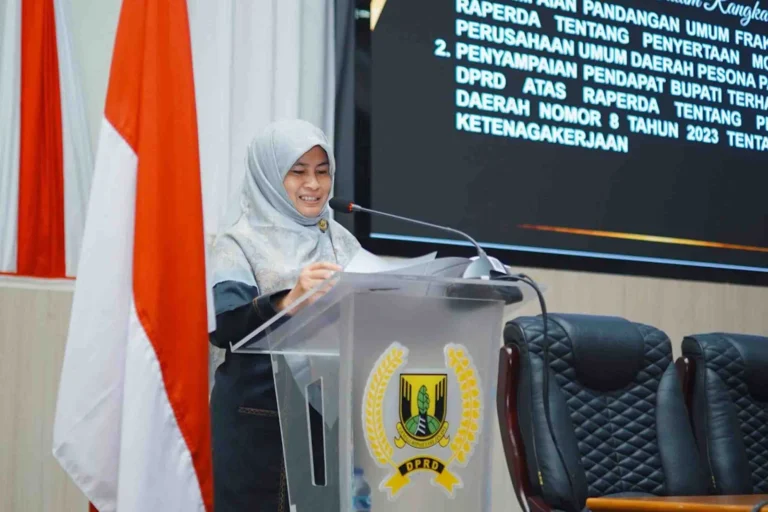 Purojati Cisolok Krisis Air Bersih, Leni Liawati Kirim Bantuan dan Dorong Solusi Permanen
