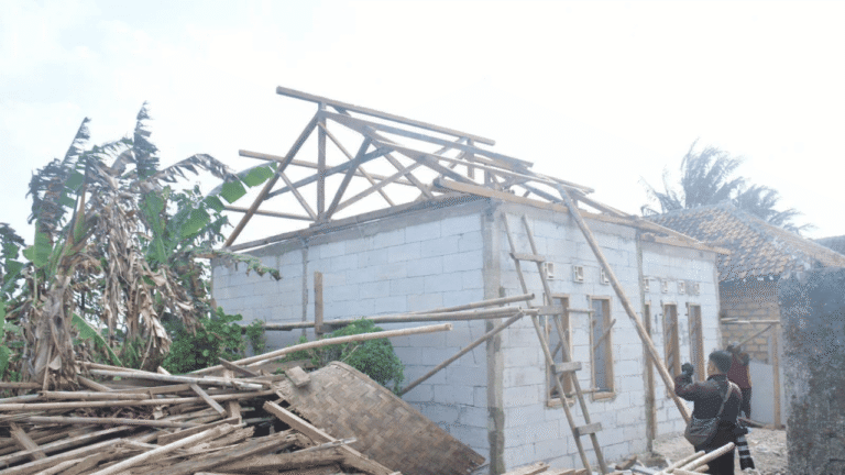 Ratusan Rutilahu Diperbaiki, Pemkab Sukabumi Dorong Hunian Layak bagi Masyarakat
