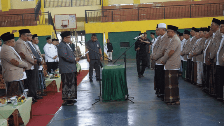 Resmi Dilantik, Bupati Asep Japar Tegaskan Dukungan untuk Kepengurusan MUI Sukabumi Periode 2026-2031