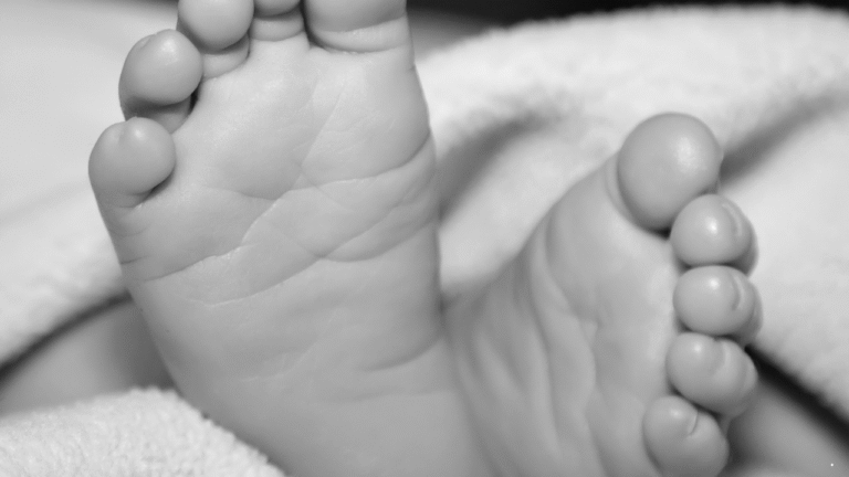 Penemuan Jasad Bayi Terbungkus Kantong Hebohkan Warga Warudoyong Kota Sukabumi