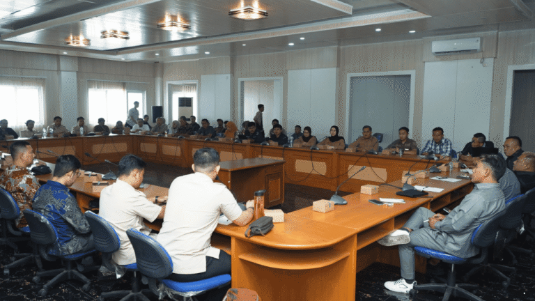 DPRD Sukabumi Ungkap Potensi PAD Rp2 Miliar dari Retribusi PBG Dapur MBG