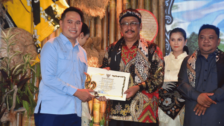Motor hingga Umrah Jadi Hadiah di Gebyar SIPENYU, Bupati Sukabumi Puji Kepatuhan Warga Bayar Pajak