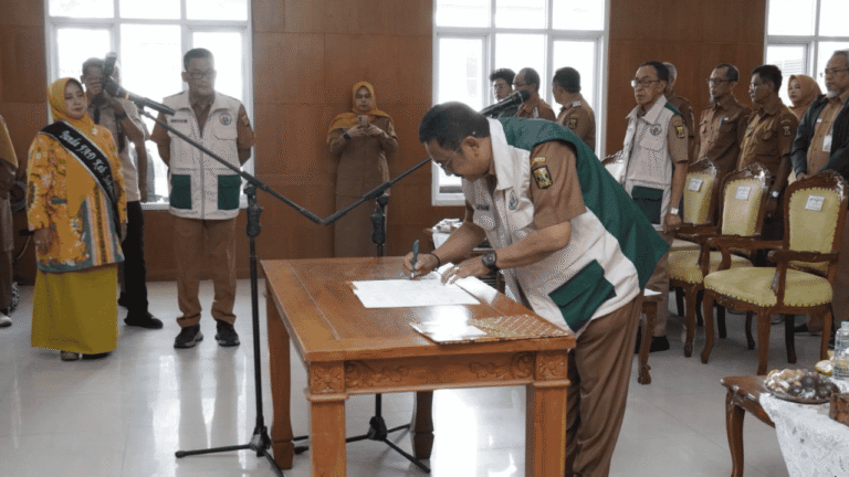 Forum Anak Daerah Sukabumi Resmi Dilantik, Bupati Asjap Titip Pesan untuk Generasi Muda: Jangan Sampai Salah Pergaulan